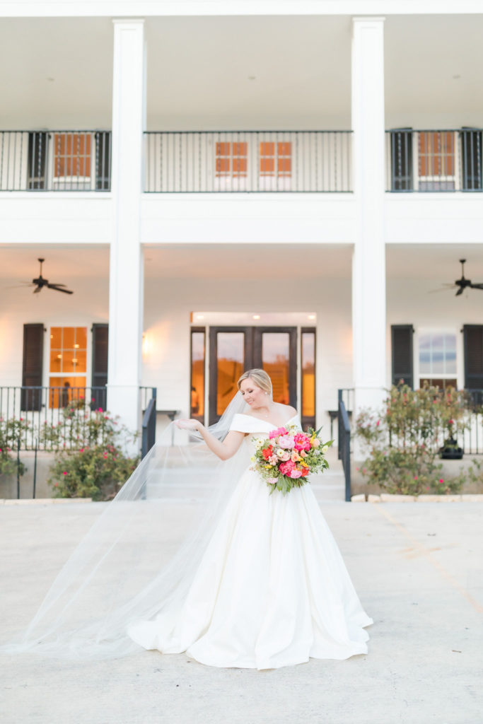 San Antonio Wedding Venues, Touch of Whimsy Design and coordination, Dawn Elizabeth Photography 