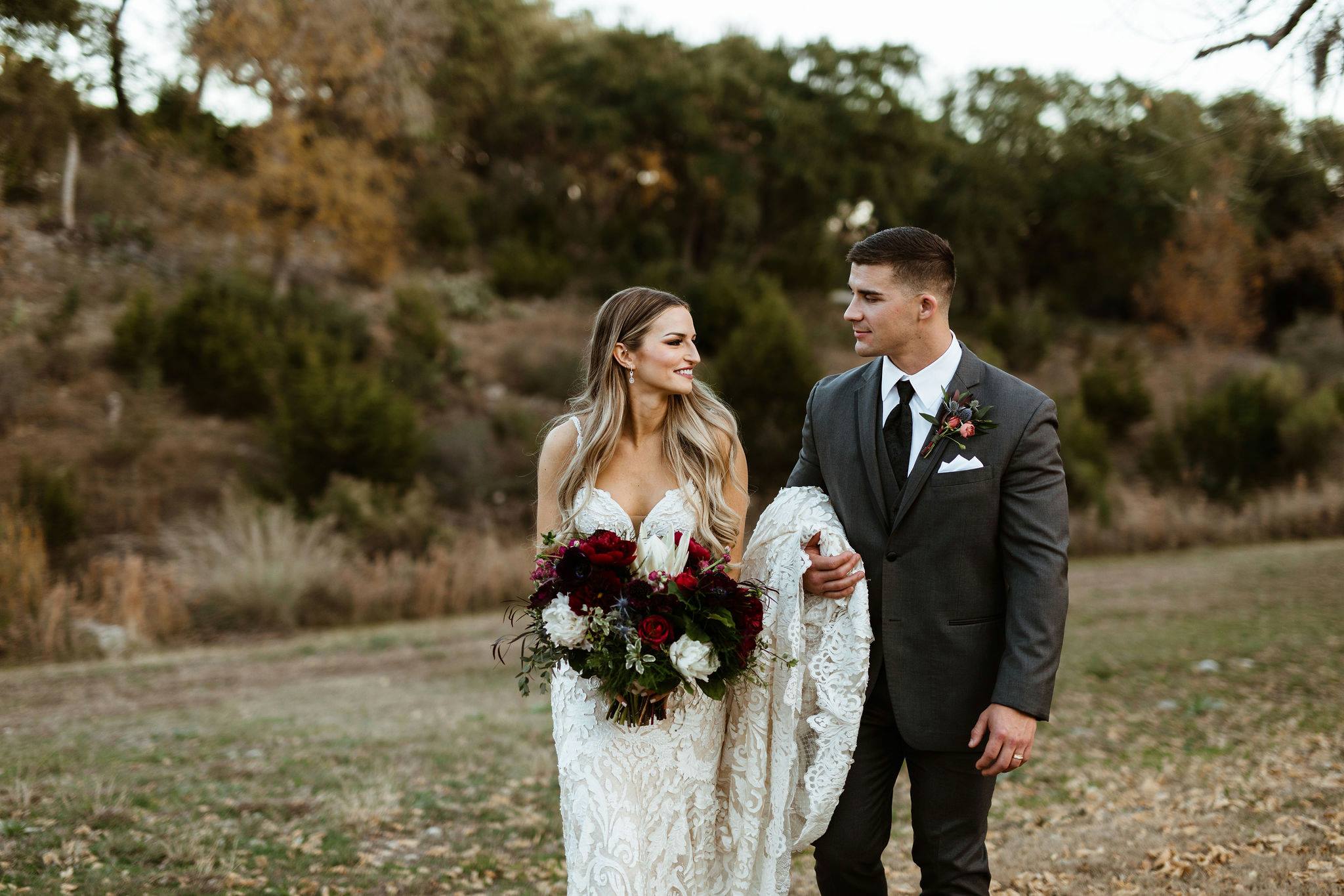 Wedding at Remi's Ridge, Coordination and Design by Touch of Whimsy, Photography by Wayfarer Photography