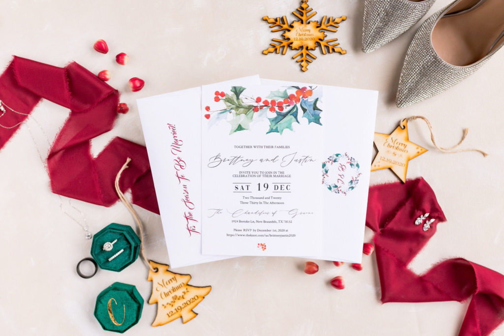 Christmas Wedding at Chandelier of Gruene, Touch of Whimsy Design and Coordination, Photography by Dawn Elizabeth Studios